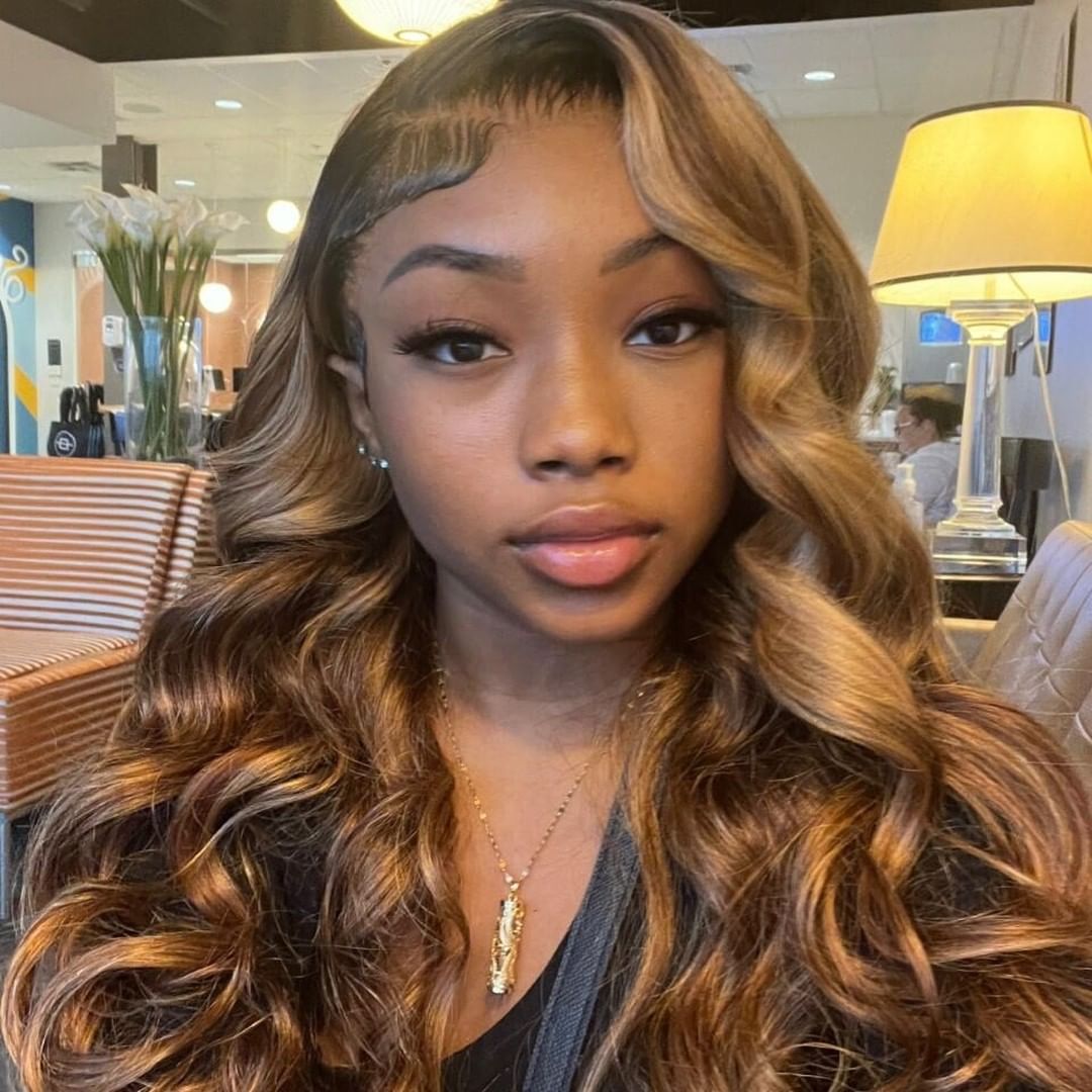 P4/27 Honey Blonde Highlight Wigs Virgin Body Wave Human Hair 5x5 HD Lace Front Glueless Wigs - AlloveHair