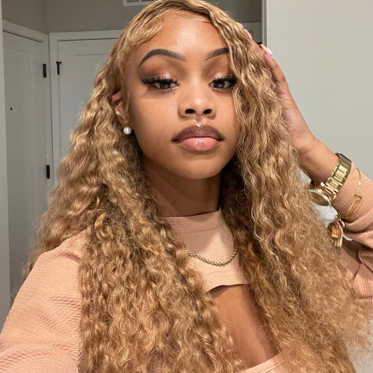 #27 Honey Blonde Color Deep Wave Transparent 13x4 Lace Front Wig with Pre Plucked